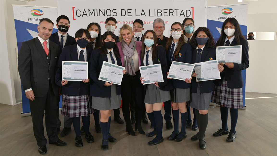Estudiantes de Escuelas para el Talento de Fundación Azteca son reconocidos
