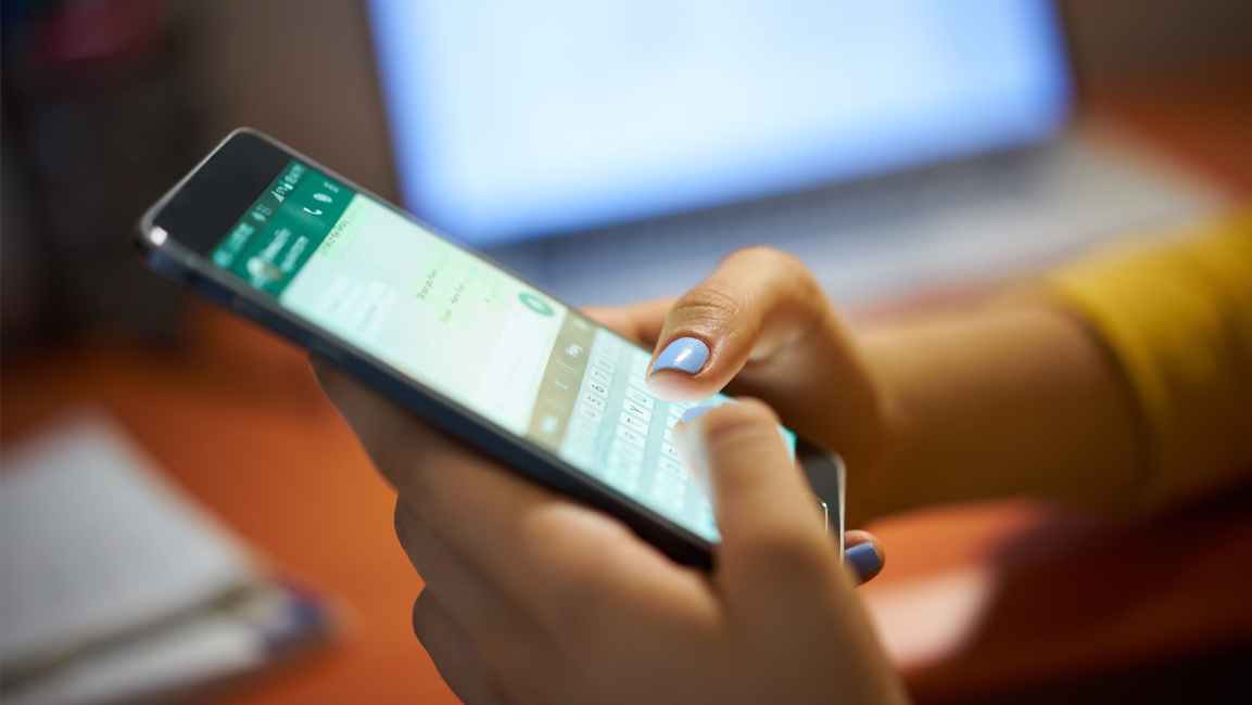 Banco Azteca suma a WhatsApp como canal de servicios
