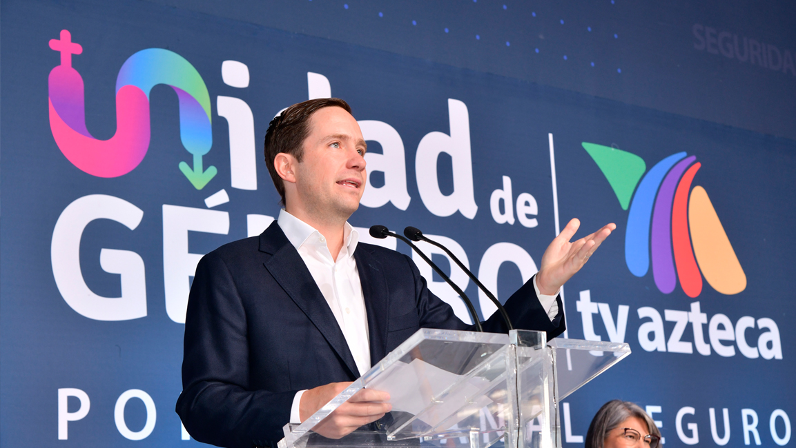 Primer aniversario de la Unidad de Género de TV Azteca